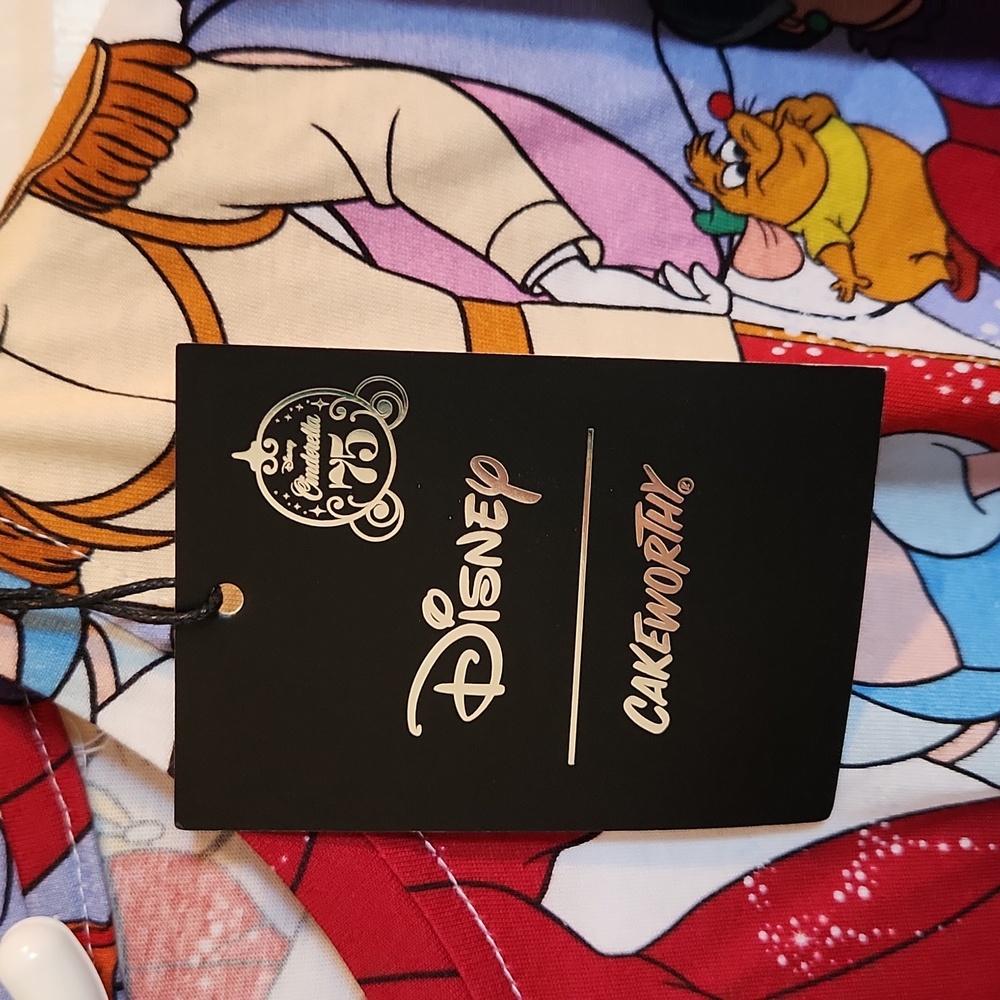 Cakeworthy Disney Cinderella T-Shirt - Picture 3 of 5